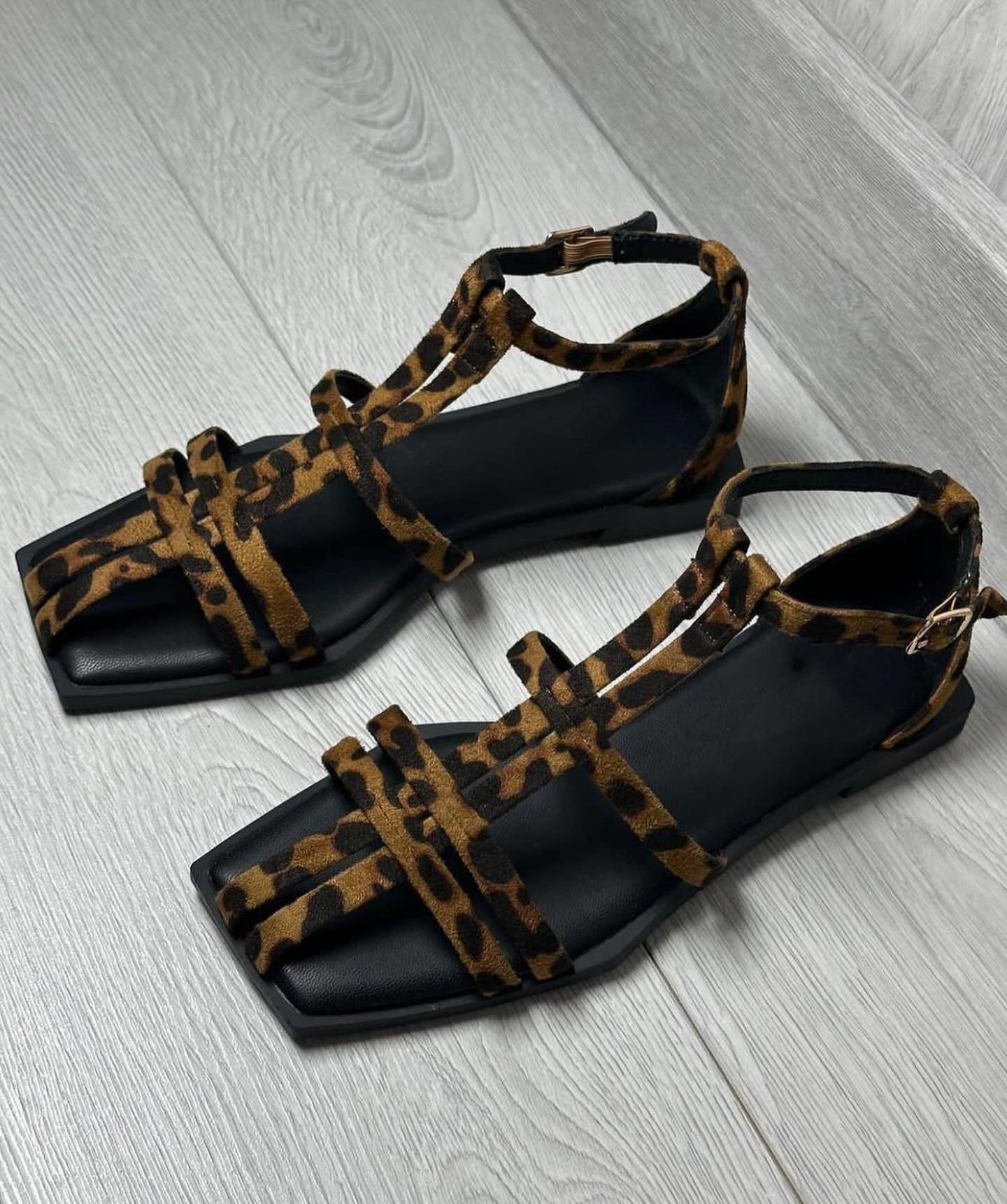 Leopard Print Bow Flats